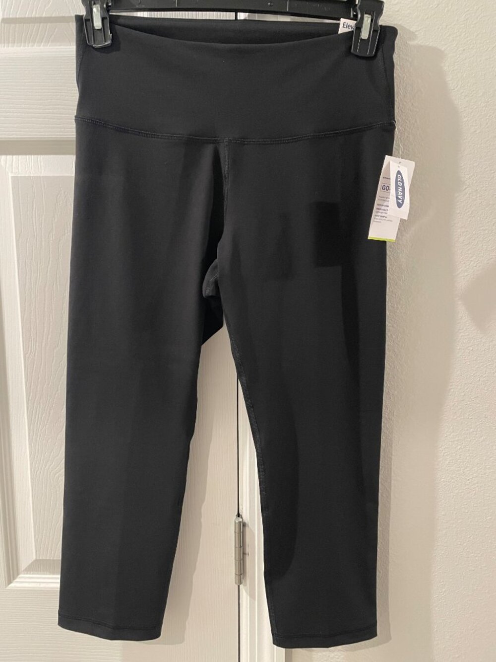 NWT Elevate Crop Leggings